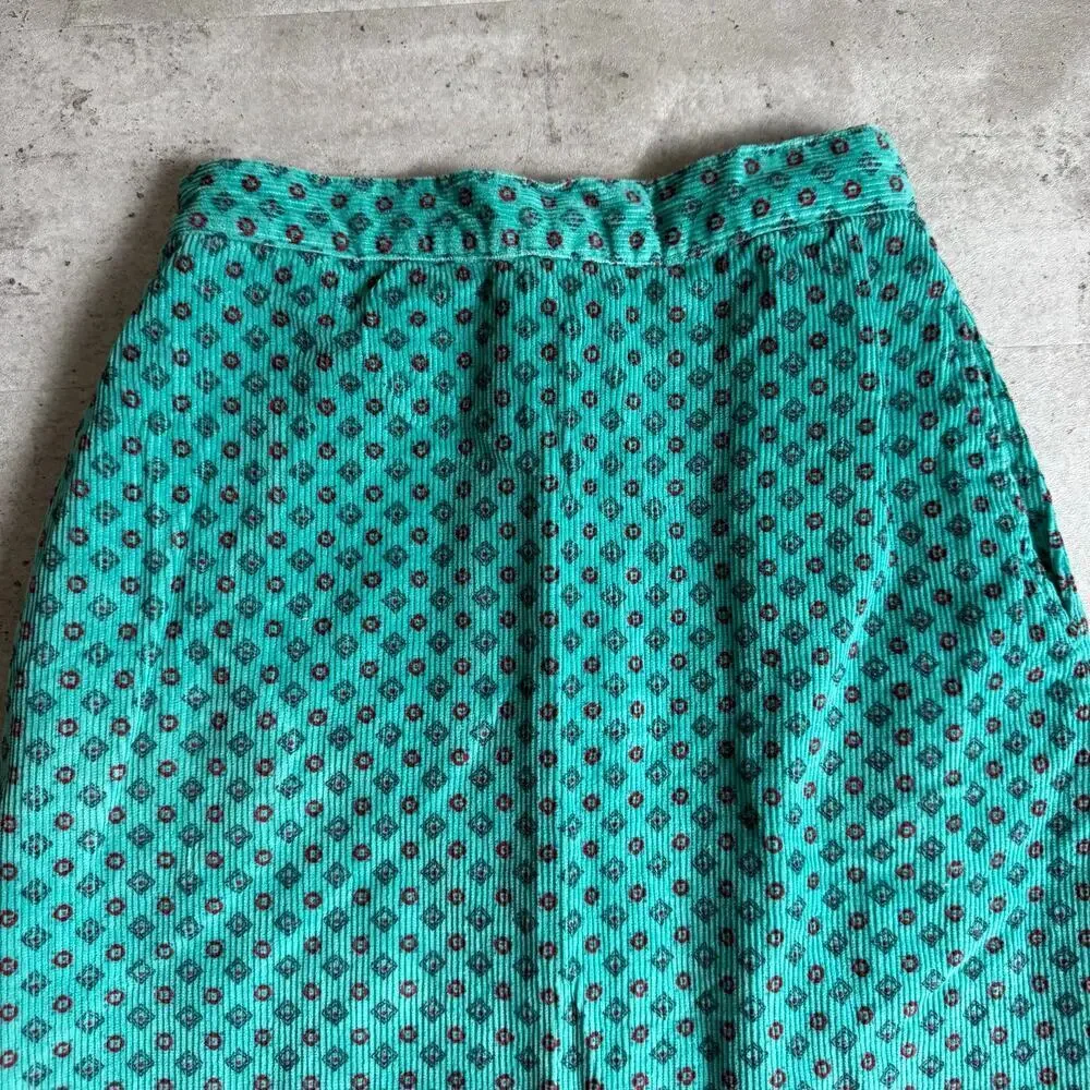 Vintage long, turquoise, geometric-patterned corduroy maxi skirt size 5/6